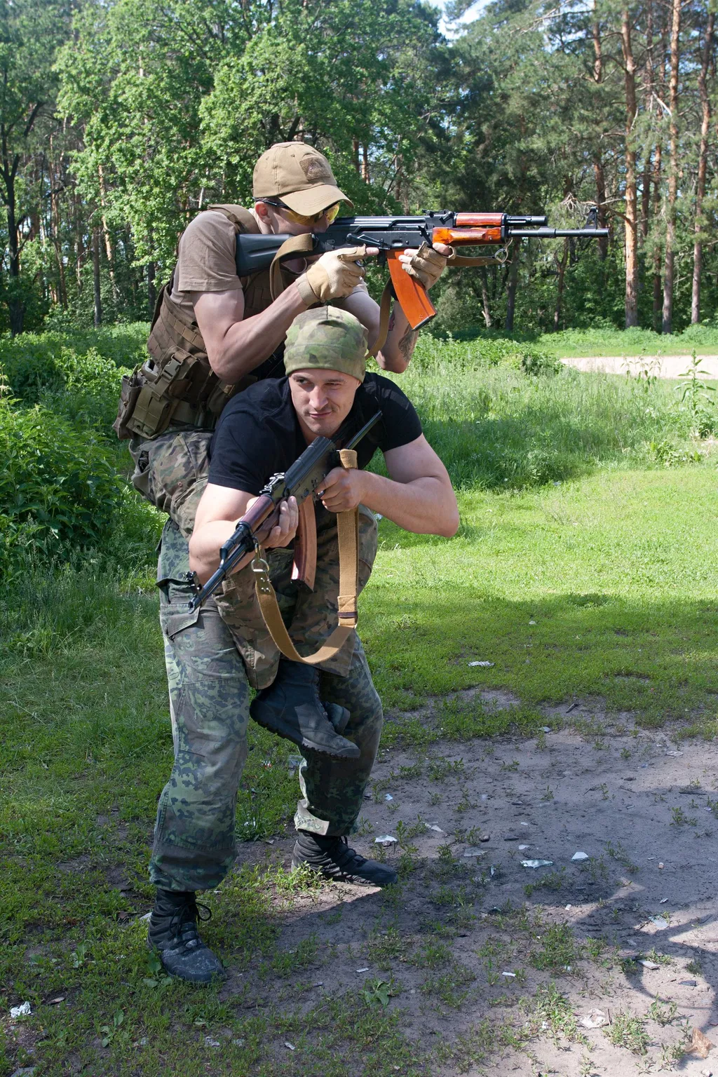 Боевая двойка выглядит примерно так. 