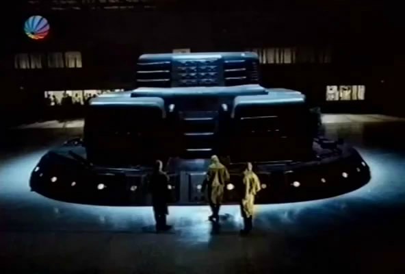 А учёных всё же, допустили к изучению...