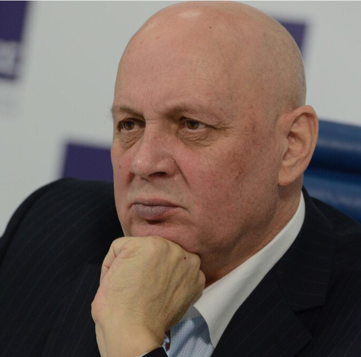 Памяти Василия Головачёва