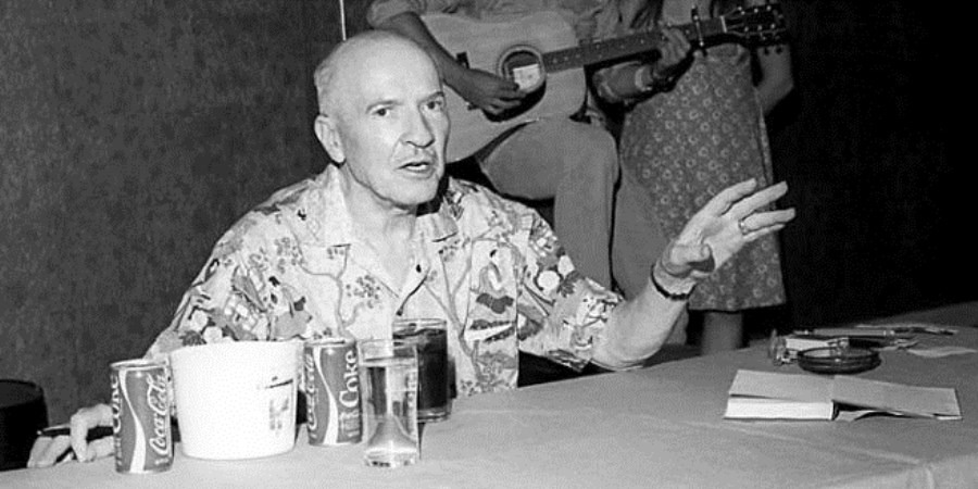 И Хайнлайн писал отличные книги!