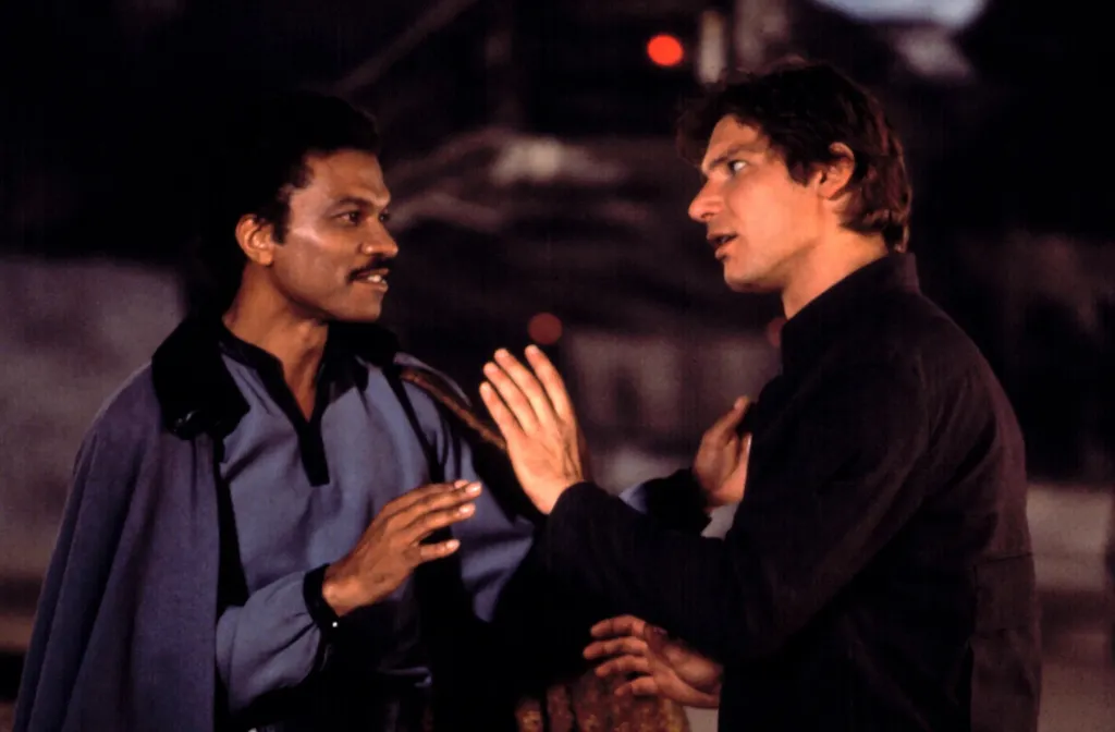 Эти двое как раз и обсуждали этот вопрос...