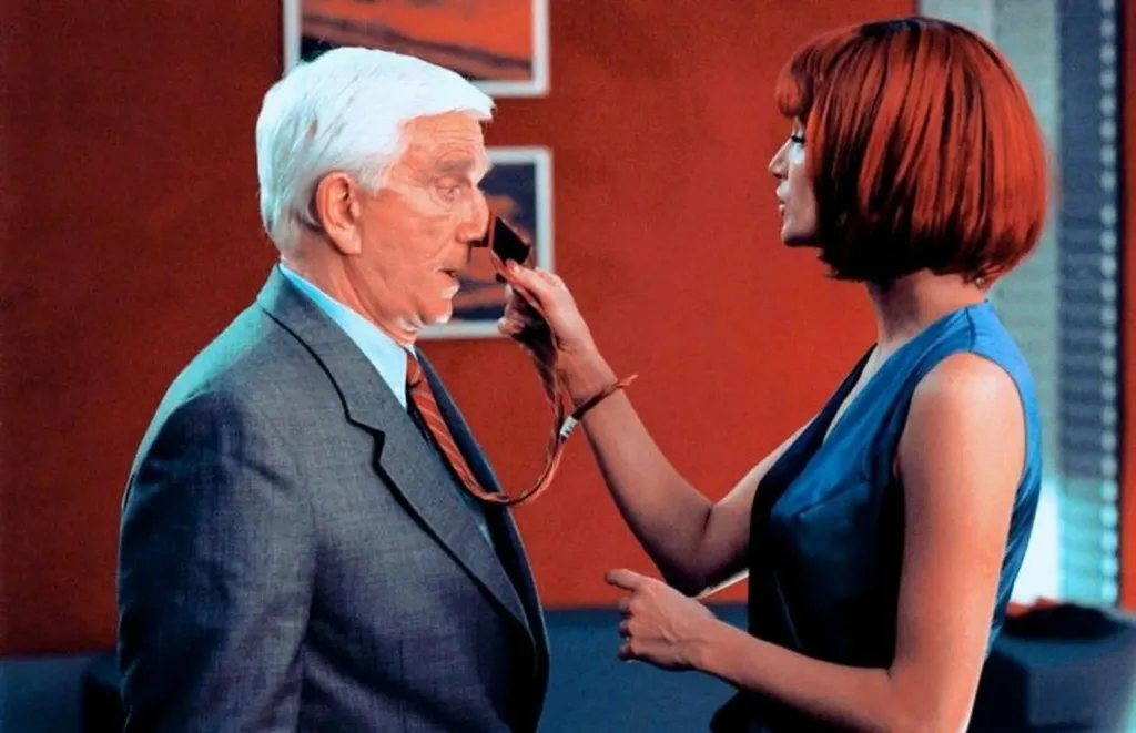 Планирование и проведение операции выглядит так, как будто работали вот эти... персонажи...