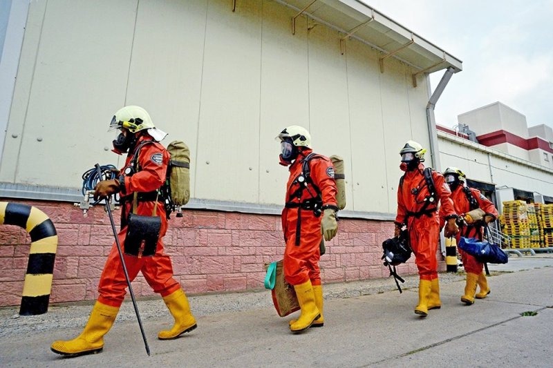 Пусть Хайнлайн тут голышом походит. Уверен, ему бы понравилось!