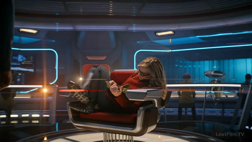 Ей так удобно?