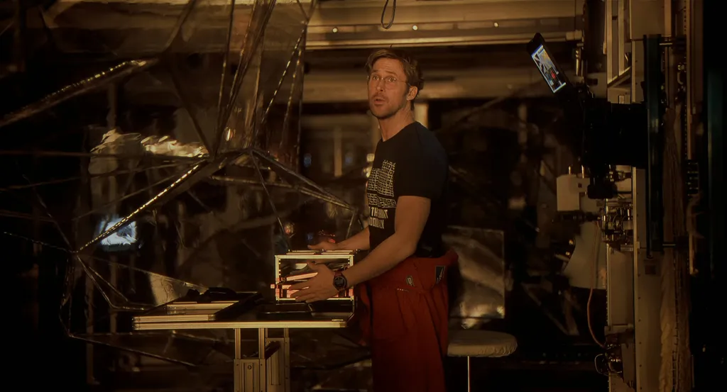 Постоянное офигевание главного героя — это «фишка» фильма…