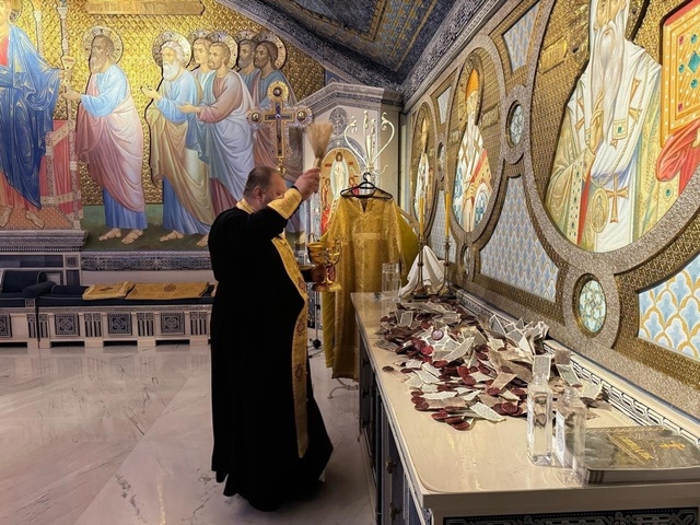 Так вот, это - НЕ "Печати чистоты"... О том, насколько это вообще правильно, разговор особый, но это - не "печати" из "Вахи"...