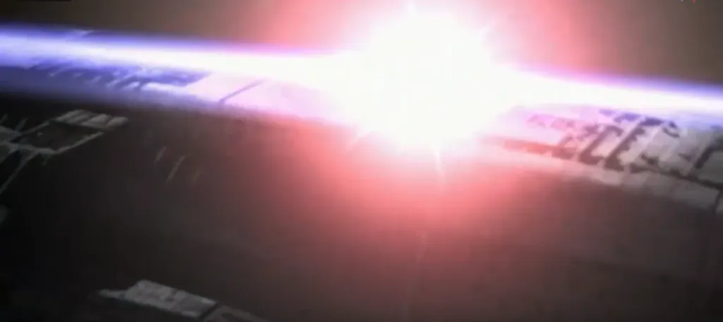 Попадание ядерной ракеты...