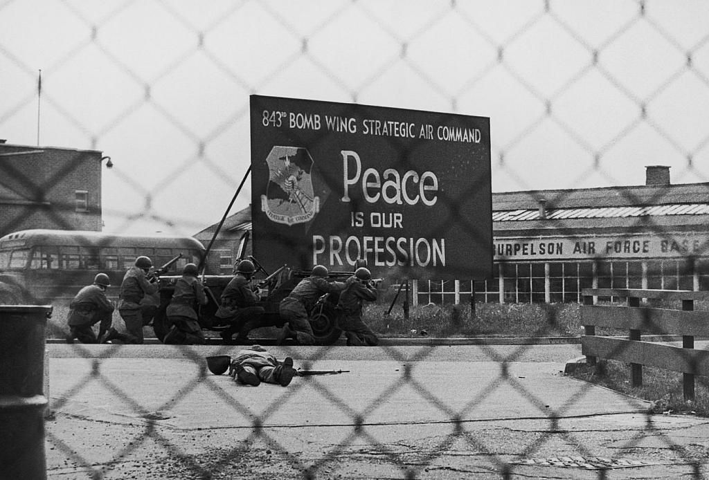 Девиз, кстати, настоящий...