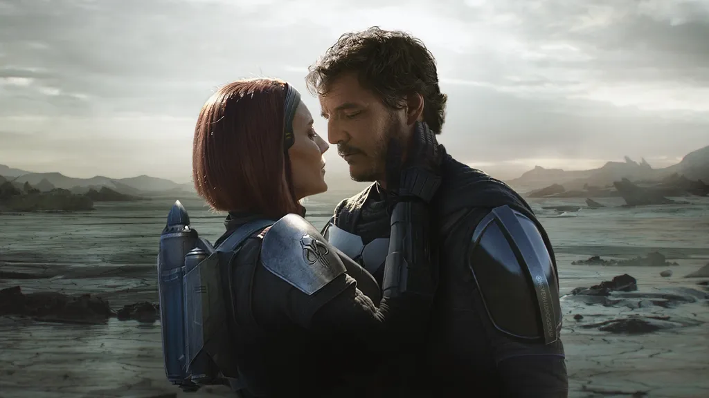 А мне Кати Сакхофф нравится... Хотя, блондинкой ей идёт больше...