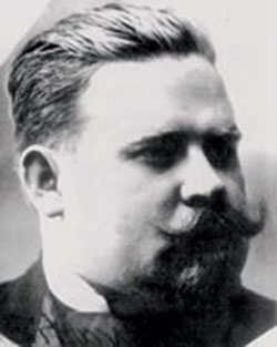 Сергей Григорьевич Сватиков (1880-1942). Персона сама по себе более чем знаковая для периода русской смуты. Успел побывать на всех возможных сторонах баррикад.