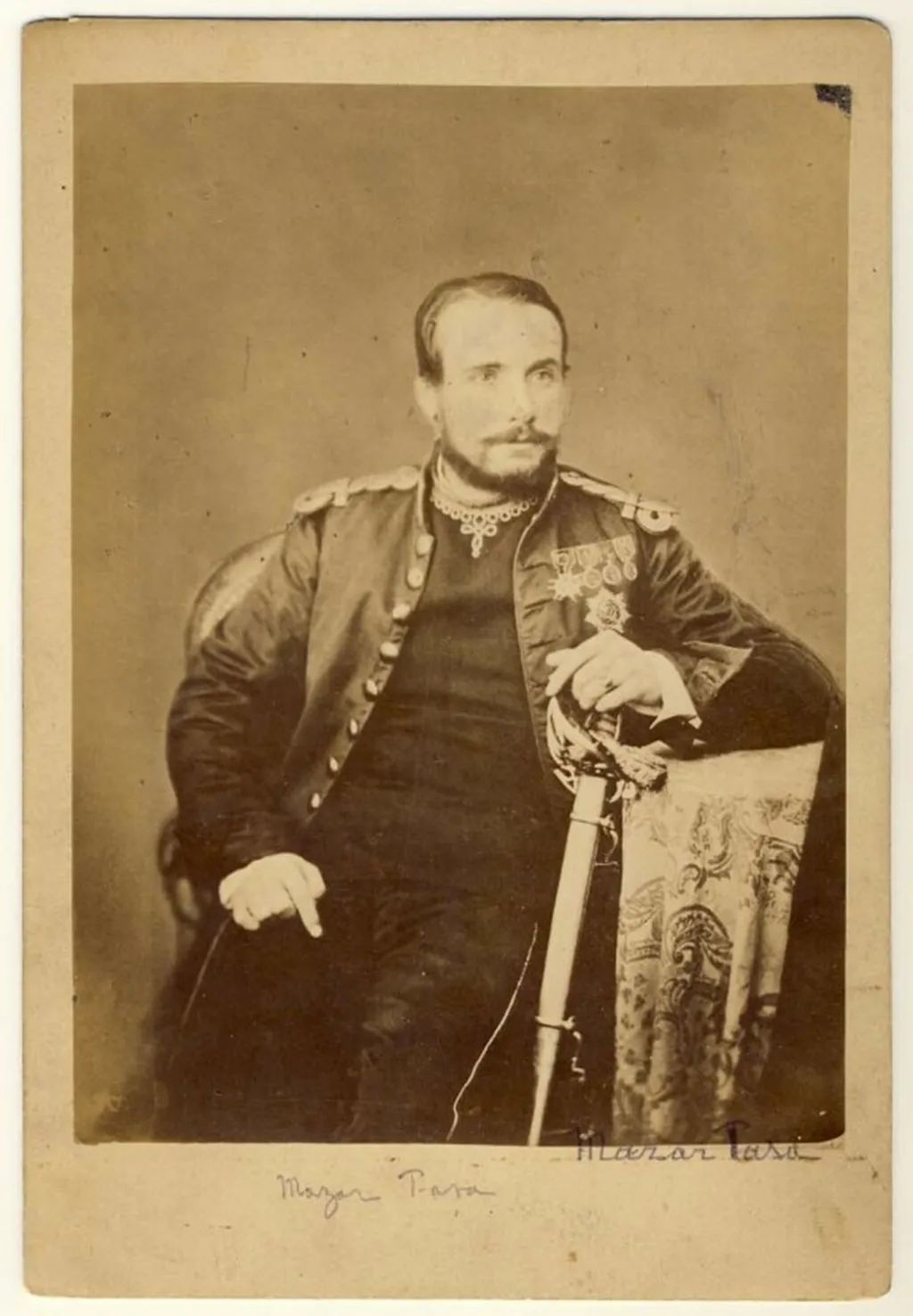 Молодой и перспективный.