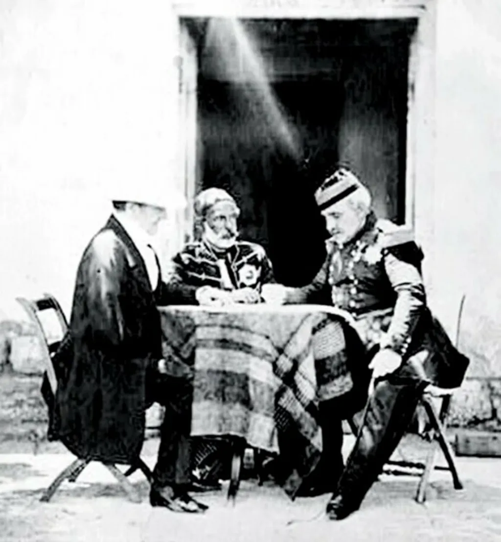 Уже постарелый Лейкман ведет переговоры и отстаивает интересы Румынии.