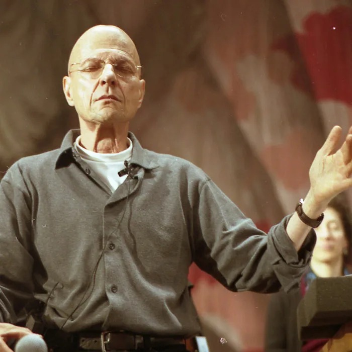 Арнольд Минделл