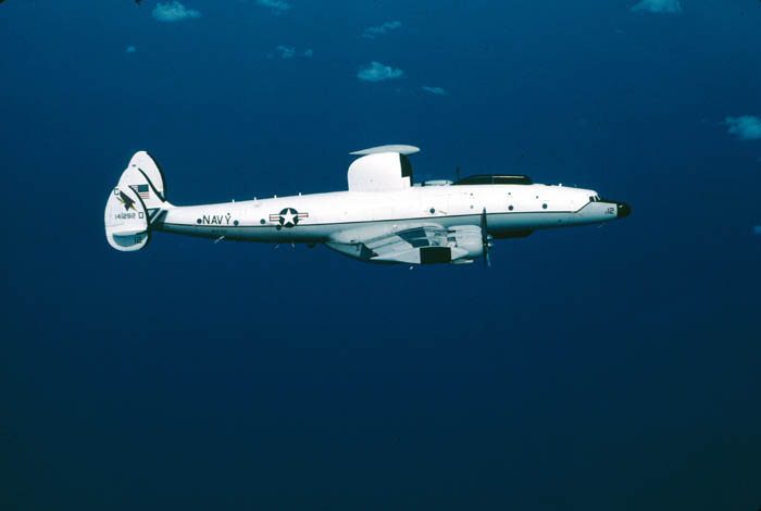 Самолет ЕС-121 в апреле 1982 года.