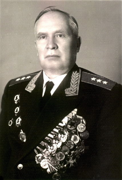 Генерал-полковник Николай Петрович Анисимов.