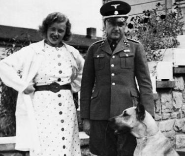 Эльза и Карл Кох.