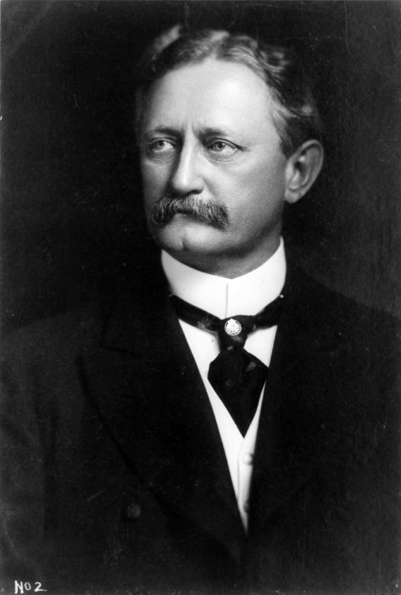 Дэвид Фрэнсис.