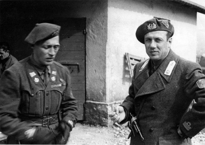 Умберто Барделли и Юнио Боргезе в апреле 1944 года.