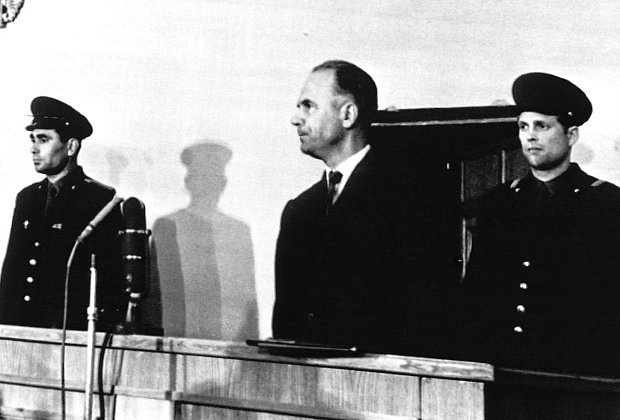 Олег Пеньковский на военном трибунале в Москве.