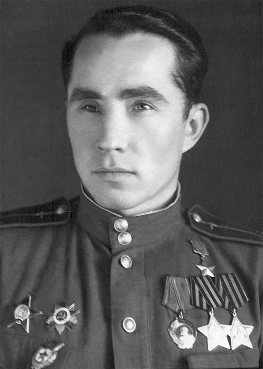 Иван Драченко в 1944 году.