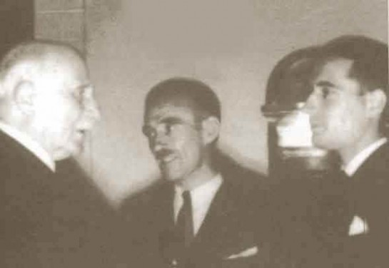 Петен и Миттеран (слева).