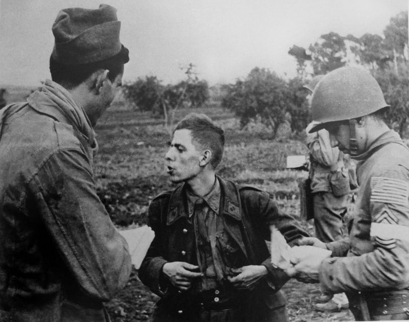 Американцы и пленный француз.