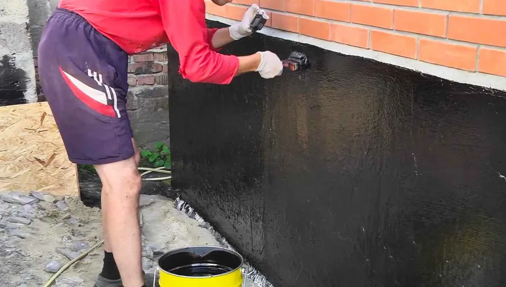 Гидроизоляция фундамента: как защитить основание дома от грунтовых вод раз и навсегда