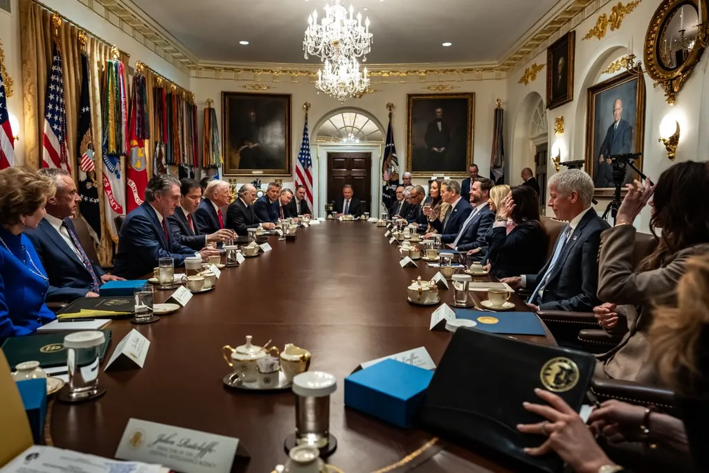 Рынки. Заседание Кабинета Трампа