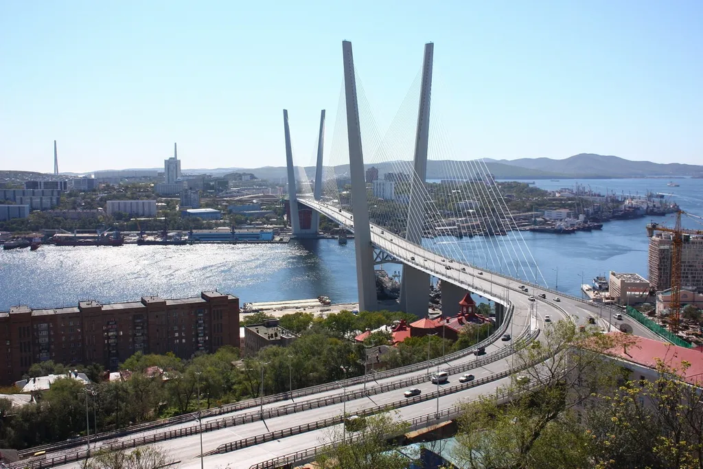 Владивосток, которого не было: метрополитен на Золотом мосту