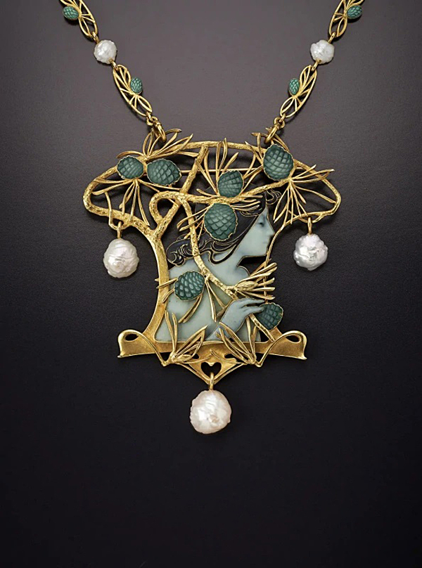 Рене Лалик. «Молодая женщина с сосновыми ветвями». 1900. Женский профиль - Алиса Ледрю